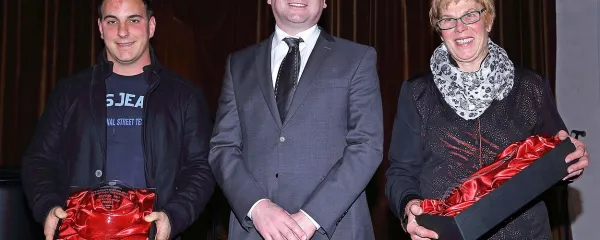 Valter Bembič s posestva Polič, koprski podžupan Peter 
Bolčič in Sonja Glavina.