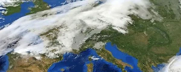 Od jugozahoda bo proti nam pritekal bolj vlažen zrak