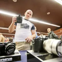 Miha Podlogar, fotograf in demonstrator zmogljivosti  olympusovih naprav.