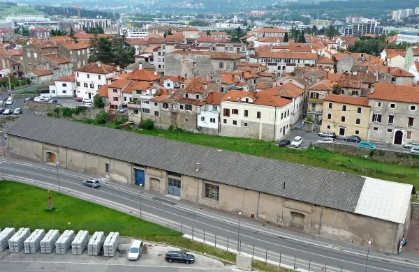 V Grafistu upajo, da bo morebitni kupec za skladišča soli ponudil najmanj 477.853 evrov.
