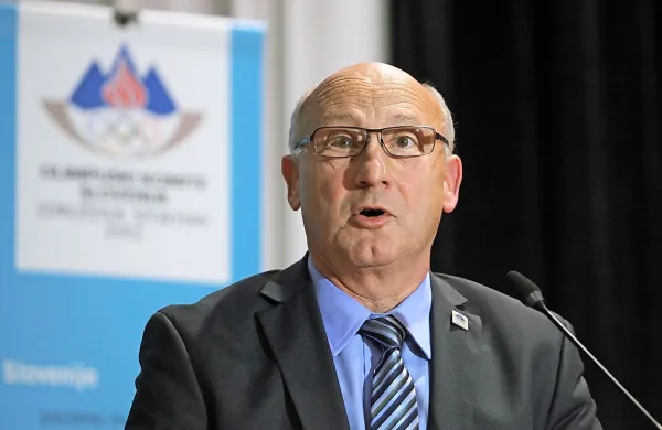 Enainšestdesetletni Bogdan Gabrovec, Mariborčan s stalnim prebivališčem v Slovenj Gradcu, je novi predsednik Olimpijskega komiteja Slovenije.