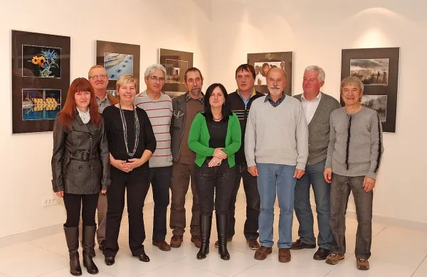 Fotografska skupina je odprta za nove člane, motive iščejo po vsem svetu, v ospredju  je izrazna moč.
