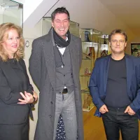 Pred dražbo so Nataša Gibičar, občinski svetnik Miha Sotlar in župan  Valter Mlekuž še upali na prodajo.  