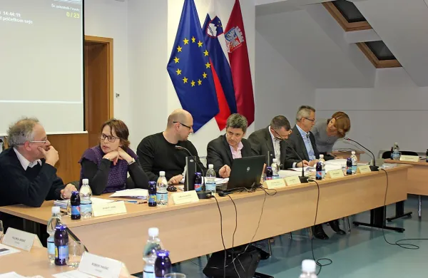 Postojnski župan z ekipo bo v prihodnjem letu v glavnem nadaljeval s projekti, ki jih je zastavil že prejšnji župan. 