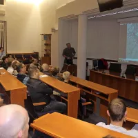 Udeleženci okrogle mize  so se temeljito pogovorili o možnostih in omejitvah mestnega športnega parka Brajda.