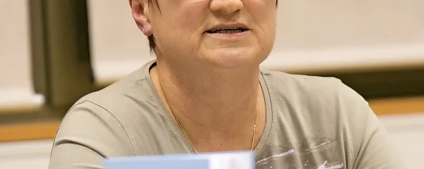 Jasna Šebjanič Pupis: “Starši naj imajo svoje otroke v prvi vrsti radi in jim skušajo pomagati s svojo naklonjenostjo.”