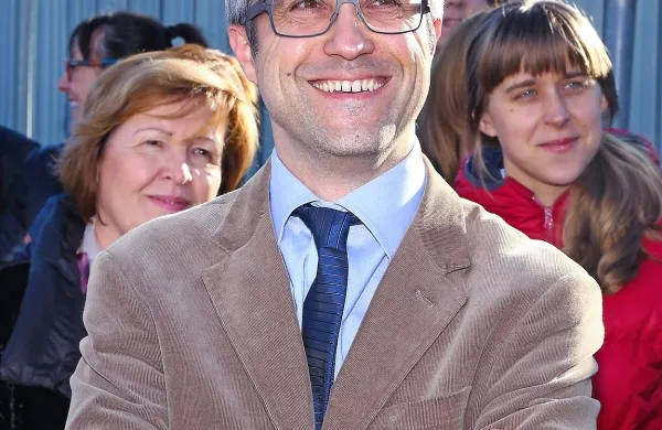 Peter Golob: “Spijte le, kolikor prenesete.  Zlasti žgane pijače dajejo varljiv občutek toplote 'od znotraj', penine pa nas zelo hitro opijejo.”