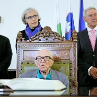 Kar si zaželiš na 100. rojstni dan, se ti zanesljivo izpolni, je ugotovil pisatelj Boris Pahor. Simpozij o slovenski literarni šoli v Trstu, ki si ga je  ob svoji 100-letnici zaželel namesto trga s svojim imenom - slednjega so se domislile ljubljanske