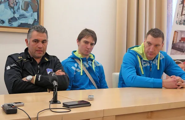 Z lčeve: selektor rokometne reprezentance Boris Denić ter rokometaša Sebastian Skube in Miladin Kozlina