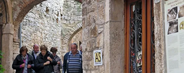 Bale je mestece, ki se vsak dan pospešeno razvija.