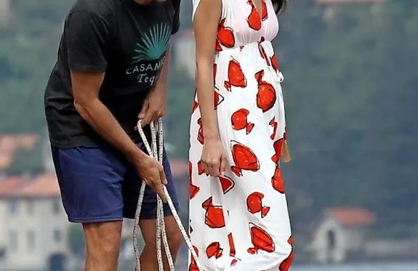 George Clooney in Amal Alamuddin sta s svojo poroko polnila strani tabloidov. 