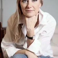 Nataša Benčič: “Sodelovati pri projektu, kjer ni politike, govoriti o ljudeh, ki jih drugi mediji ne opazijo, nam je v čast in ponos. Osebnost Primorske je blagovna znamka.”