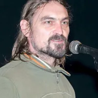 Bo mladina žrtev  političnega spora?