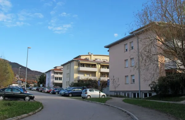 Najemniki na Ronketu čakajo, kaj bo odločil nadzorni svet stanovanjskega sklada. Za zdaj se jim najemnine ne bodo povišale. 