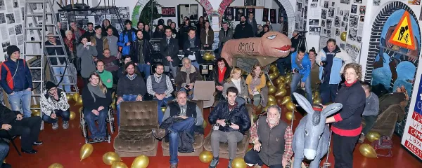 V podporo MKC-ju in Marku Breclju so se  zbrali ljudje, ki jim tovrstni prostori ponujajo vsebine, kakršne drugod zaman iščejo.