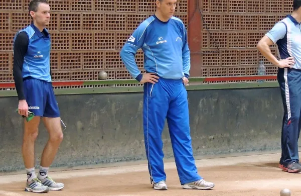 Balinarja Luke Koper Gregor Vouk (levo) in Denis Benčič sta se veselila zmage proti Hrastu. 
