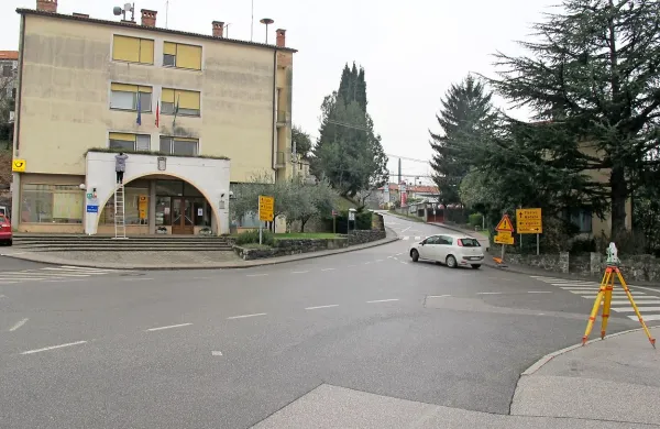 Krožišča v središču Dobrovega ne bo tako hitro, kot so si obetali pred nekaj meseci.