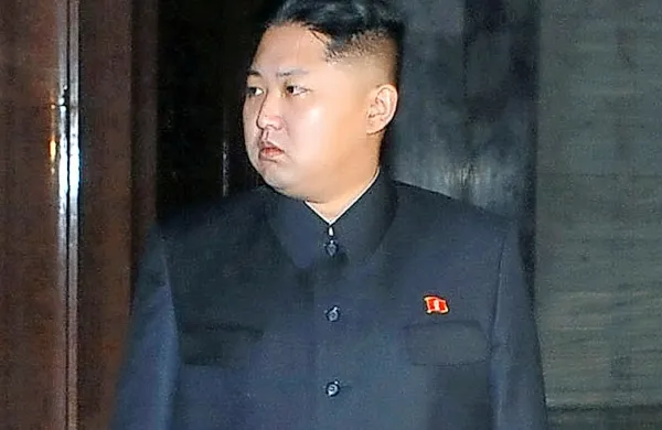  Severna Koreja (na fotografiji je voditelj Kim Jong Un) je napovedala neusmiljeno kazen, če bo satirični film Intervju prikazan na mednarodnem filmskem festivalu v Berlinu.