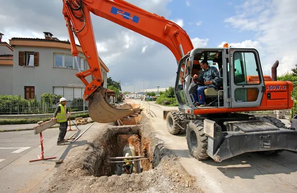 Ker so v zadnjih letih veliko vlagali v omrežje, naj bi občani plačevali več. 