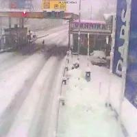 Cestninska postaja na Vrhniki danes zjutraj