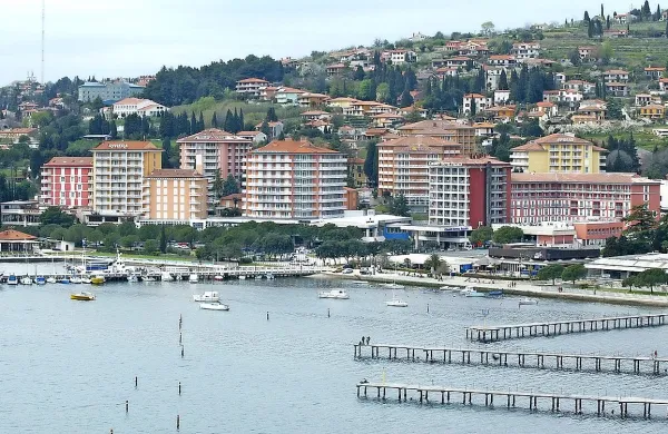 V  Portorožu bo  4. in 5. junija prva  mednarodna konferenca z naslovom Trajnostni razvoj športnega  turizma.
