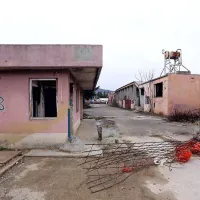 Mladi so zasedli Inde
