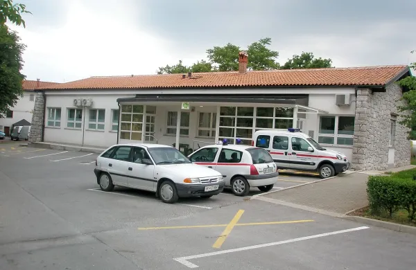 Zdravstveni dom Divača