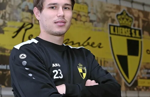 Etien Velikonja