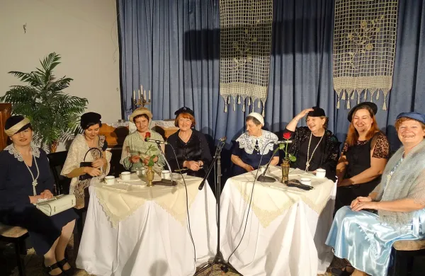 Program na odru so oblikovale članice Društva žena Prvačine. 