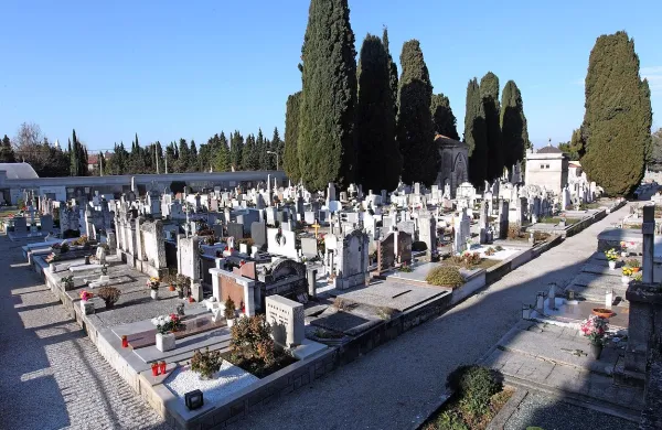 O novem pokopali&scaron;ču &scaron;e ne razmi&scaron;ljajo