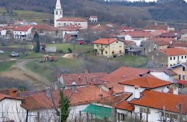 Prebivalci Goč se čutijo ujetniki spomeniške zaščite. Če ne bodo dobili zagotovil, da se bodo zadeve uredile, bodo spet zahtevali, da se status ukine. 