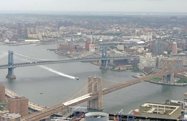 Mesto New York je v četrtek podrlo razveseljiv rekord, saj je bil to deseti dan po vrsti, ko se v njem ni zgodil noben umor.