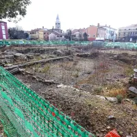 Anderliču se načrti niso iz&scaron;li, zdaj  terja denar od občine