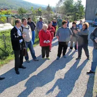 V Kanalu so s protesti dosegli, da so premaknili lokacijo bazne postaje. 