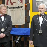 Predsednik društva Sommelier Slovenije Ivan Peršolja (levo) in podpredsednik Davorin Škarabot
