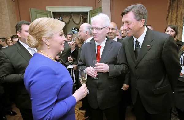 Inavguracije nove hrvaške predsednice Kolinde Grabar Kitarović v Zagrebu se je udeležil tudi slovenski predsednik  Borut Pahor.