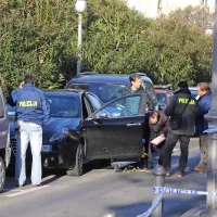 Roparja sta se v Izolo pripeljala z avtomobilom z italijanskimi registrskimi tablicami.