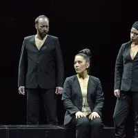 Otroci Adama in Eve “so” (z leve) Ivo Barišič, Miha Nemec, Marjuta Slamič in Irena Kovačević.  