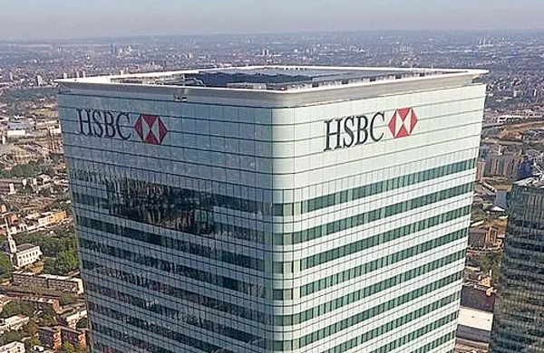  
Dober teden nazaj je  odmevala informacija, da je švicarska podružnica HSBC po ugotovitvah preiskovalnih novinarjev pomagala premožnim strankam z vsega sveta utajiti večmilijonske vsote denarja.