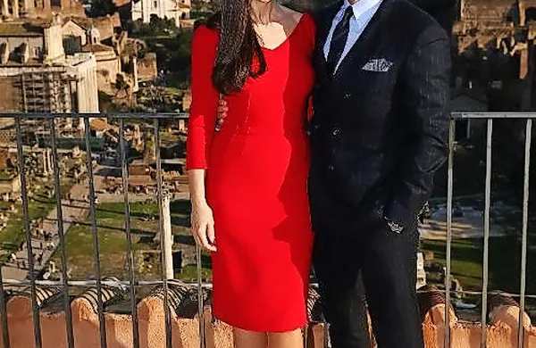 Monica Bellucci in Daniel Craig v Rimu.