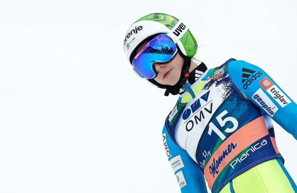 Od štirih slovenskih finalistk je najvišje končala Špela Rogelj na desetem mestu.