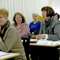 V sodobni informacijski družbi so edina stalnica spremembe, na katere se je potrebno hitro in pravilno odzivati. Tega se zavedajo tudi mnogi aktivni starejši. 