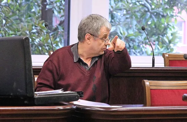 Jožef Janežič je ves čas postopka s prstom kazal na Banko Slovenije, ki naj bi bila kriva za stečaj HKS Soča ...