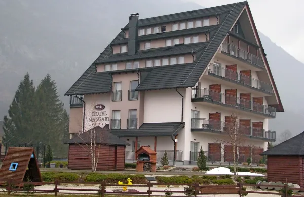 V hotelu Mangart vztrajajo z upanjem na ponovno odprtje smučišča Kanin.
