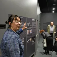 “Jame so bile skrivnostni prostori, hkrati pa za naše prednike tudi sveti prostori in prostori bogov,” je poudarila kustosinja arheologinja Alma Bavdek. 
