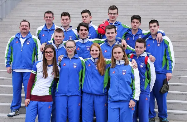 Optimistična slovenska lokostrelska reprezentanca
