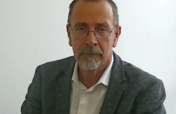 Vasilij Masleša: “Ker ankaranska občine ne izdaja potrdil, ne more biti speljan noben nepremičninski posel, nobena gradnja. Vse stoji.” 