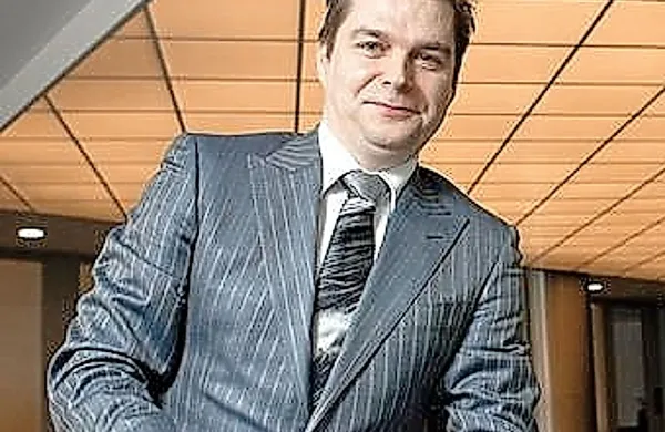 Robert Senica