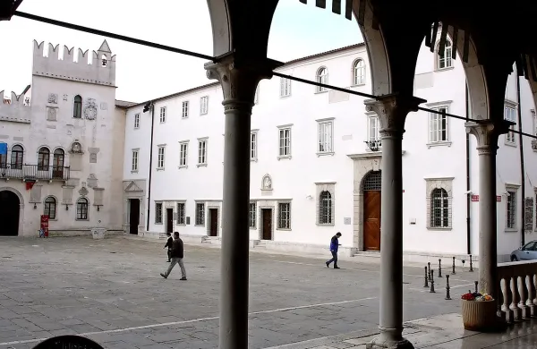Ob dnevu žena tudi v mestnem središču Kopra  letos pripravljajo akcijo  Razvajaj se v mestu.
