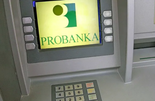  Probanka bo 16. marca ukinila poslovanje prek bankomatov.